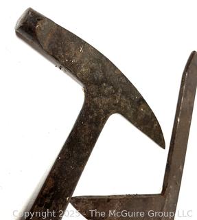 Wood splitting knives