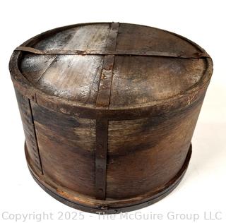 Half Bushell curved wood barrel/basket 