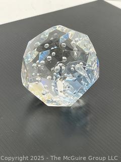 Steuben leaded glass paperweight dodecahedron w/ bubble inclusions