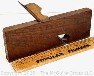 Antique wood hand plane 9.5"