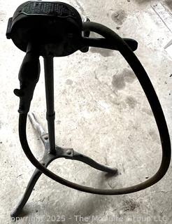 Antique Stewart No 1 Clipper Flexible Shaft Crank Motor On Stand