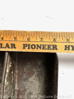 Segmented Tin Benchtop Container w/ Handle.  