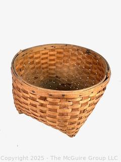Woven Wood Splint Basket. Measures 11 x 15 x 9"T