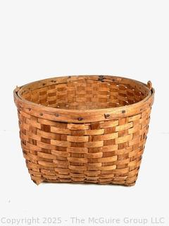 Woven Wood Splint Basket. Measures 11 x 15 x 9"T