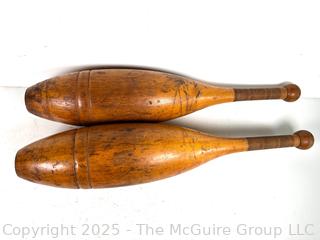 Antique Pair Indian Exercise Clubs Juggling Pins 6lbs