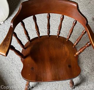 Wooden chair, curved back and arms (spindles)