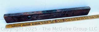 30" Wooden Spiirit Level w/one portal