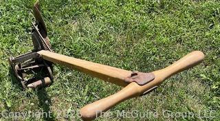 1907 Granite State Mowing Machine Co. Capitol Lawn Trimmer Hinsdale NH<br>

<br><br>

Removal Options:<br><br> Sat (Nov 8) & Sun (Nov 9) 11-3pm, 56 Scotch Hill Rd., Cambridge NY 12816<br><br>

Sat (Nov 15) 12-2pm, TMG Warehouse, 2800 Juniper St., Fairfax, VA 22031<br><br>

Request Shipping (david@themcguiregroupllc.com)