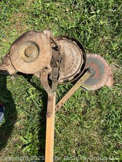 1907 Granite State Mowing Machine Co. Capitol Lawn Trimmer Hinsdale NH<br>

<br><br>

Removal Options:<br><br> Sat (Nov 8) & Sun (Nov 9) 11-3pm, 56 Scotch Hill Rd., Cambridge NY 12816<br><br>

Sat (Nov 15) 12-2pm, TMG Warehouse, 2800 Juniper St., Fairfax, VA 22031<br><br>

Request Shipping (david@themcguiregroupllc.com)