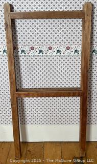 Trifold Wooden Quilt Rack