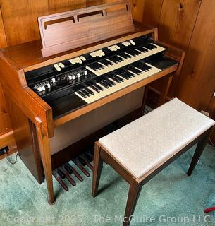 Hammond L-112 Tonewheel Organ
