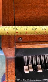 Hammond L-112 Tonewheel Organ