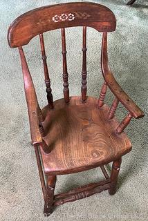 Young Child or Doll Chair