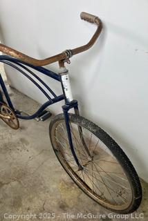vintage boys Schwinn bicycle (blue)