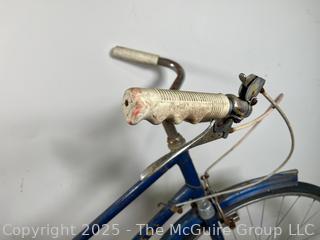 Vintage girl's bike by Royal w/front brake (blue)