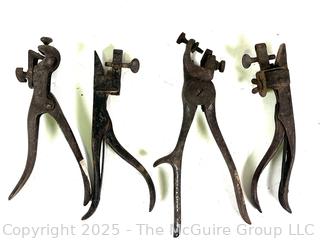 ???????? Group of four (4) saw-tooth aligning pliers/clamps