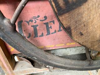 Antique Corn Sheller Hand Cranked.  Eddy Plow Co. Greenwich NY "Clean Cob No.1" Early 1900's