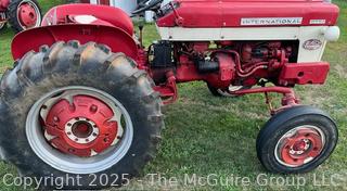 INTERNATIONAL HARVESTOR (IH) Model 240 40 HP Utility Tractor 