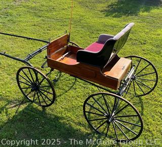 Horse-Drawn 2 Seat Carriage Buggy