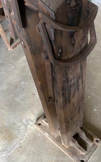 Broom Makers Vise