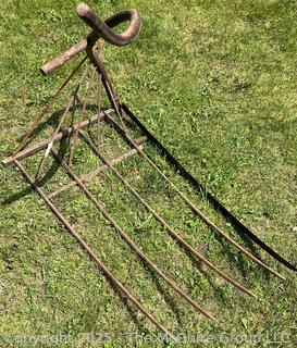 Antique Loose Hay Cradle Scythe