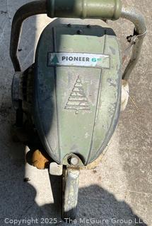 PIONEER Chain Saw Model 650 SN# 285636