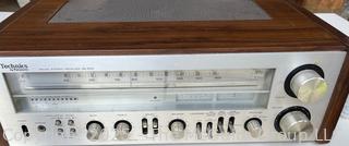 Technics Stereo Receiver Model SA-500. Powers up. 
