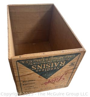 Libby's Seedless Raisins Wooden Box