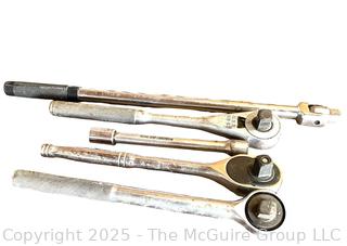 Grouping of Bench Tools Including Rachets and Sockets<br>

<br><br>

Removal Options:<br><br> Sat (Nov 8) & Sun (Nov 9) 11-3pm, 56 Scotch Hill Rd., Cambridge NY 12816<br><br>

Sat (Nov 15) 12-2pm, TMG Warehouse, 2800 Juniper St., Fairfax, VA 22031<br><br>

Request Shipping (david@themcguiregroupllc.com)