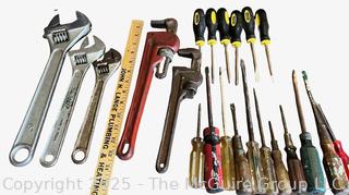 Grouping of Bench Tools Including Various Sized Adjustable Wrenches, Pipe Wrenches and Screwdrivers<br>

<br><br>

Removal Options:<br><br> Sat (Nov 8) & Sun (Nov 9) 11-3pm, 56 Scotch Hill Rd., Cambridge NY 12816<br><br>

Sat (Nov 15) 12-2pm, TMG Warehouse, 2800 Juniper St., Fairfax, VA 22031<br><br>

Request Shipping (david@themcguiregroupllc.com)