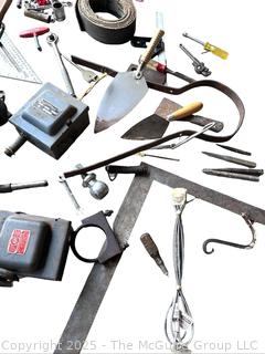 Farm Hardware Supplies and Hand Tools Including Steel Hinges, 48" Level and Electrical Boxes<br>

<br><br>

Removal Options:<br><br> Sat (Nov 8) & Sun (Nov 9) 11-3pm, 56 Scotch Hill Rd., Cambridge NY 12816<br><br>

Sat (Nov 15) 12-2pm, TMG Warehouse, 2800 Juniper St., Fairfax, VA 22031<br><br>

Request Shipping (david@themcguiregroupllc.com) 