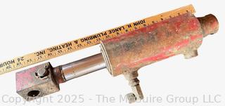 Hydraulic Cylinder<br>

<br><br>

Removal Options:<br><br> Sat (Nov 8) & Sun (Nov 9) 11-3pm, 56 Scotch Hill Rd., Cambridge NY 12816<br><br>

Sat (Nov 15) 12-2pm, TMG Warehouse, 2800 Juniper St., Fairfax, VA 22031<br><br>

Request Shipping (david@themcguiregroupllc.com)