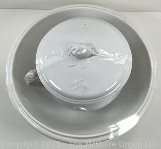 Antique Meakin and Cobrige Ironstone chamber pot and wash bowl