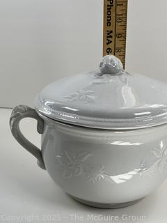 Antique Meakin and Cobrige Ironstone chamber pot and wash bowl