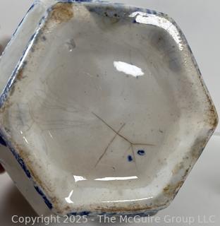 ???????? Grouping of fine China/porcelain