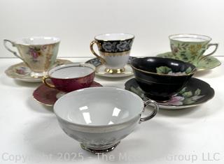 Group of fine China teacups and saucers (various hallmarks)
