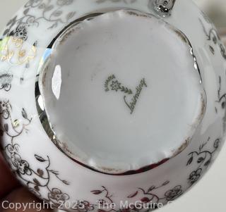 Group of fine China teacups and saucers (various hallmarks)