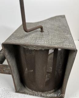 Graniteware and galvanized metal baking items: sifters, cupcake trays