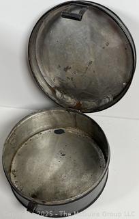 Tole painted items: 3-leg tray, covered tin