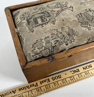 Padded rectangular wooden box (footrest?)