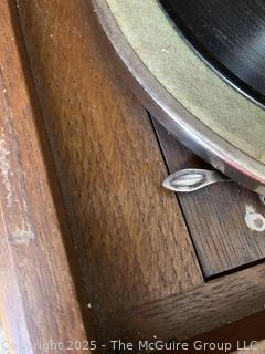 Silvertone Antique Victrola Phonograph Record Player plays 78 RPM Shellac Records