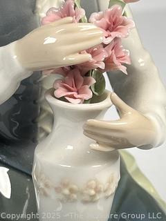 Lladro Retired Figurine #1418 "Flower Harmony" Girl with Vase of Flowers
