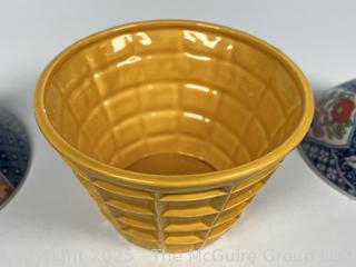 Set of Porcelain Asian Painted Rice Bowls and Spoons
