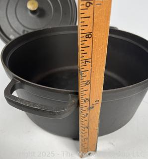 Large Staub (France) Black Cast Iron Round Cocotte