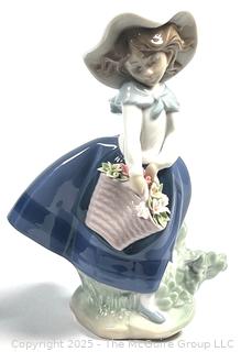 Lladro Figurine Girl with Flower Basket  "Pretty Pickings" 5222 