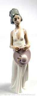 Lladro Figurine 5597 Summer Soiree Porcelain Figurine of Woman