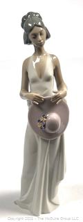 Lladro Figurine 5597 Summer Soiree Porcelain Figurine of Woman