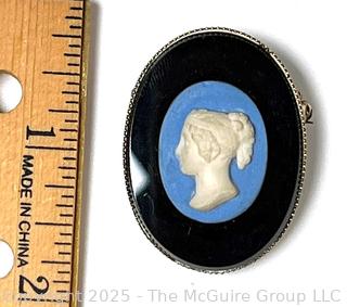 Oval Onyx with Blue Jasperware Cameo Brooch