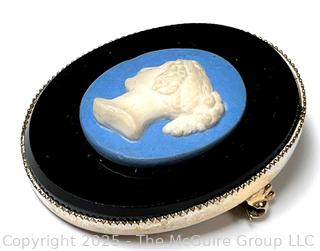 Oval Onyx with Blue Jasperware Cameo Brooch