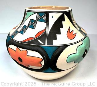 Native American Pueblo Pottery Vase or Bowl Signed by Artist Irene H. Tiqua. 